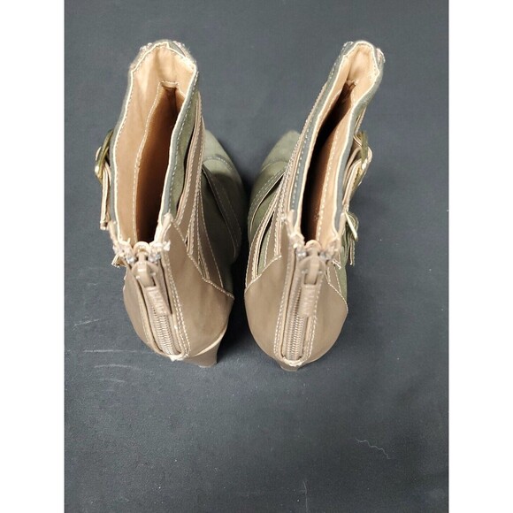 Michael Antonio Caxton Wedge Heel Booties Back Zip Buckle Accents Size 7 - Picture 5 of 6